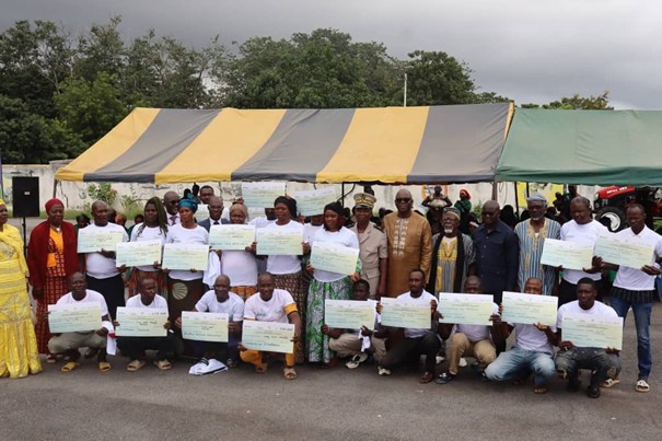 Mairie de Tafiré – Cérémonie de remise de chèques AGR et remise de matériels THIMO